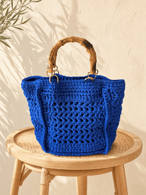 Cobalt Bamboo Muse blue crochet tote
Handmade blue crochet handbag with bamboo handles
Luxury Italian crochet tote by BAGfy