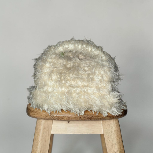 Cloud Muse handmade crochet bag by BAGfy
Luxury crochet handbag made in Italy
BAGfy Cloud Muse soft structured handbag